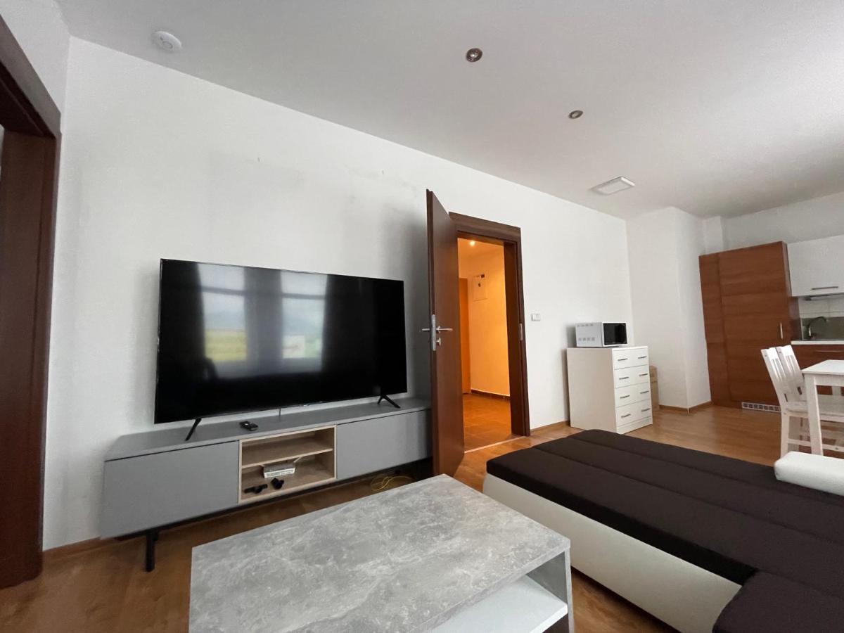 2 Room Apartment - Apartmany Chopok Liptovský Mikuláš Extérieur photo