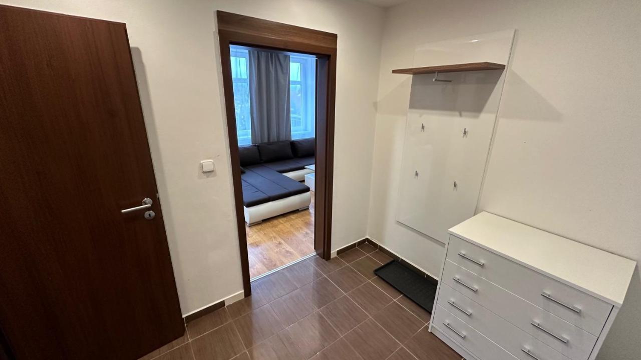 2 Room Apartment - Apartmany Chopok Liptovský Mikuláš Extérieur photo